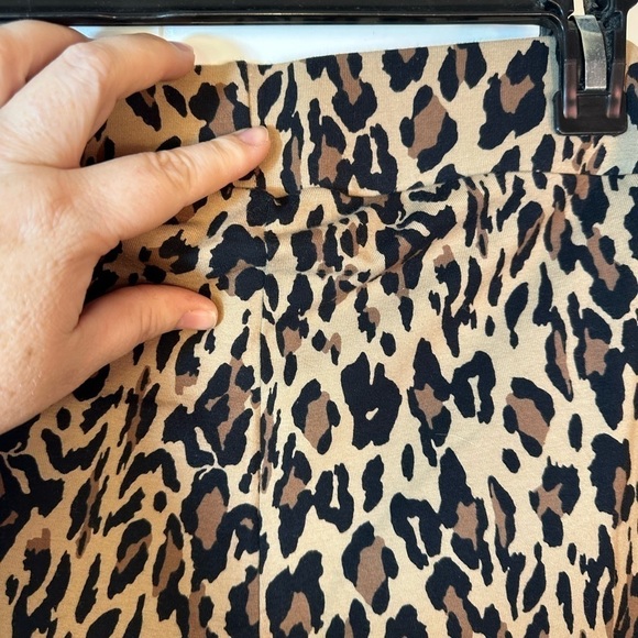 Torrid Women’s Leopard Print Leggings Size 0 - Picture 10 of 10